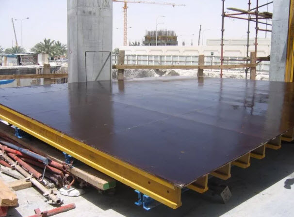 Фанера для опалубки: різновиди та особливості