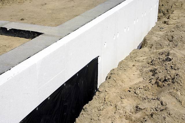 Особливості утеплення фундаменту 