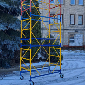 Чому заводські вежі-тури кращі за саморобні?