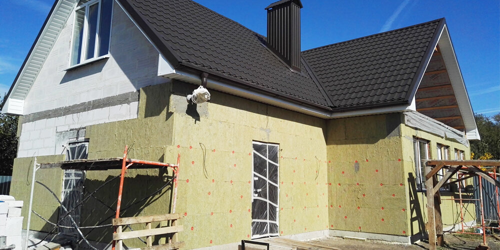 Чому варто утеплювати мінеральною ватою