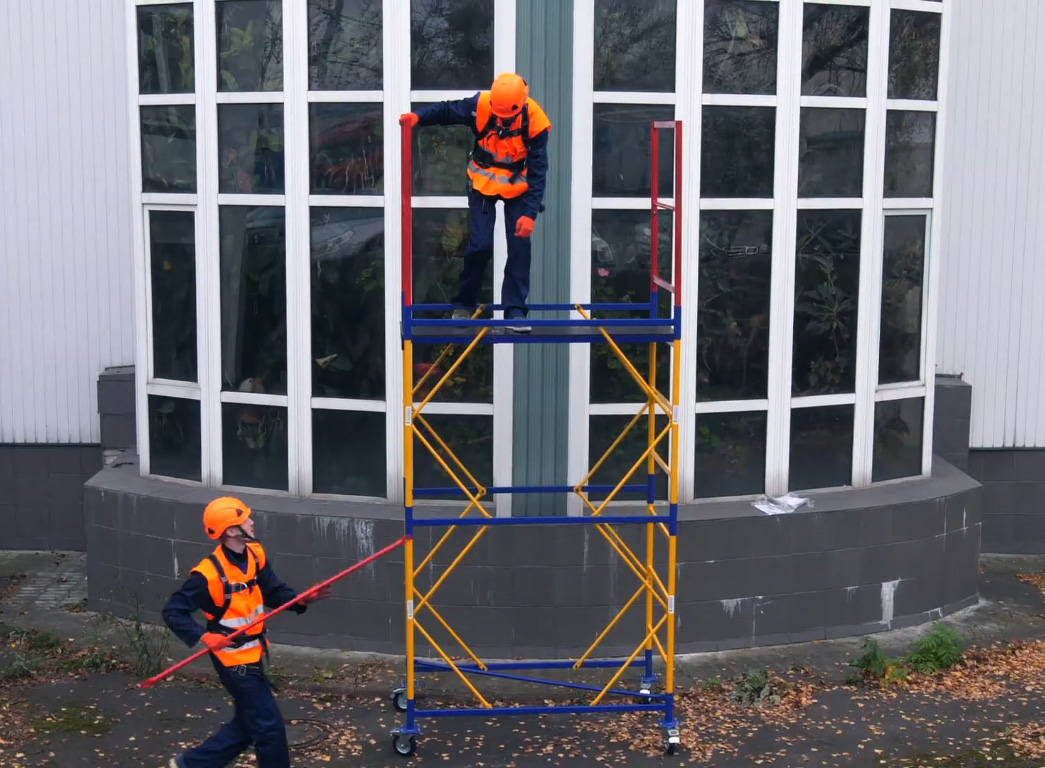 З чого почати монтаж вежі-тури