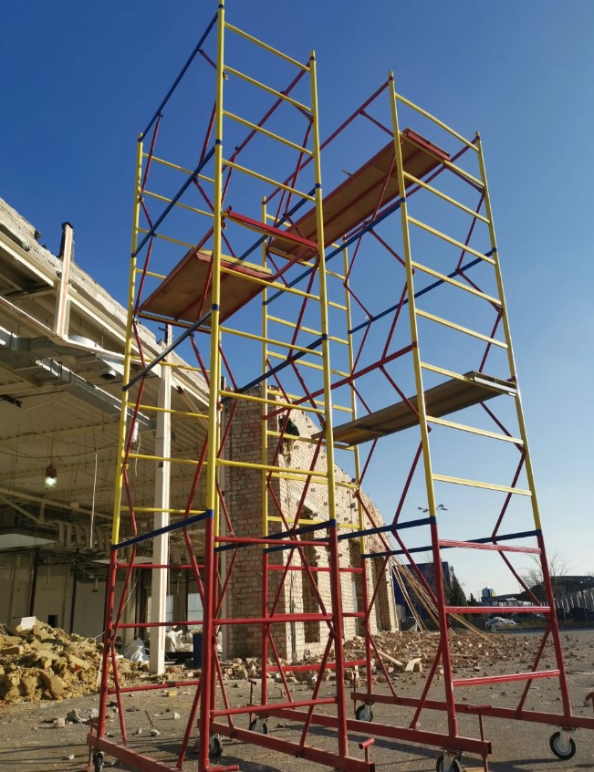 4 причини чому заводські вежі-тури кращі за саморобні