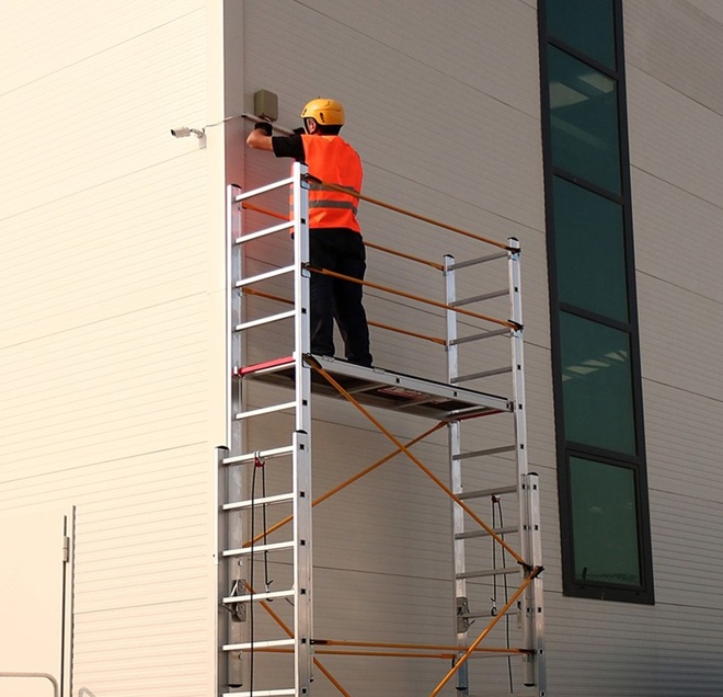 Які роботи можна виконувати з використанням вежі-тури?